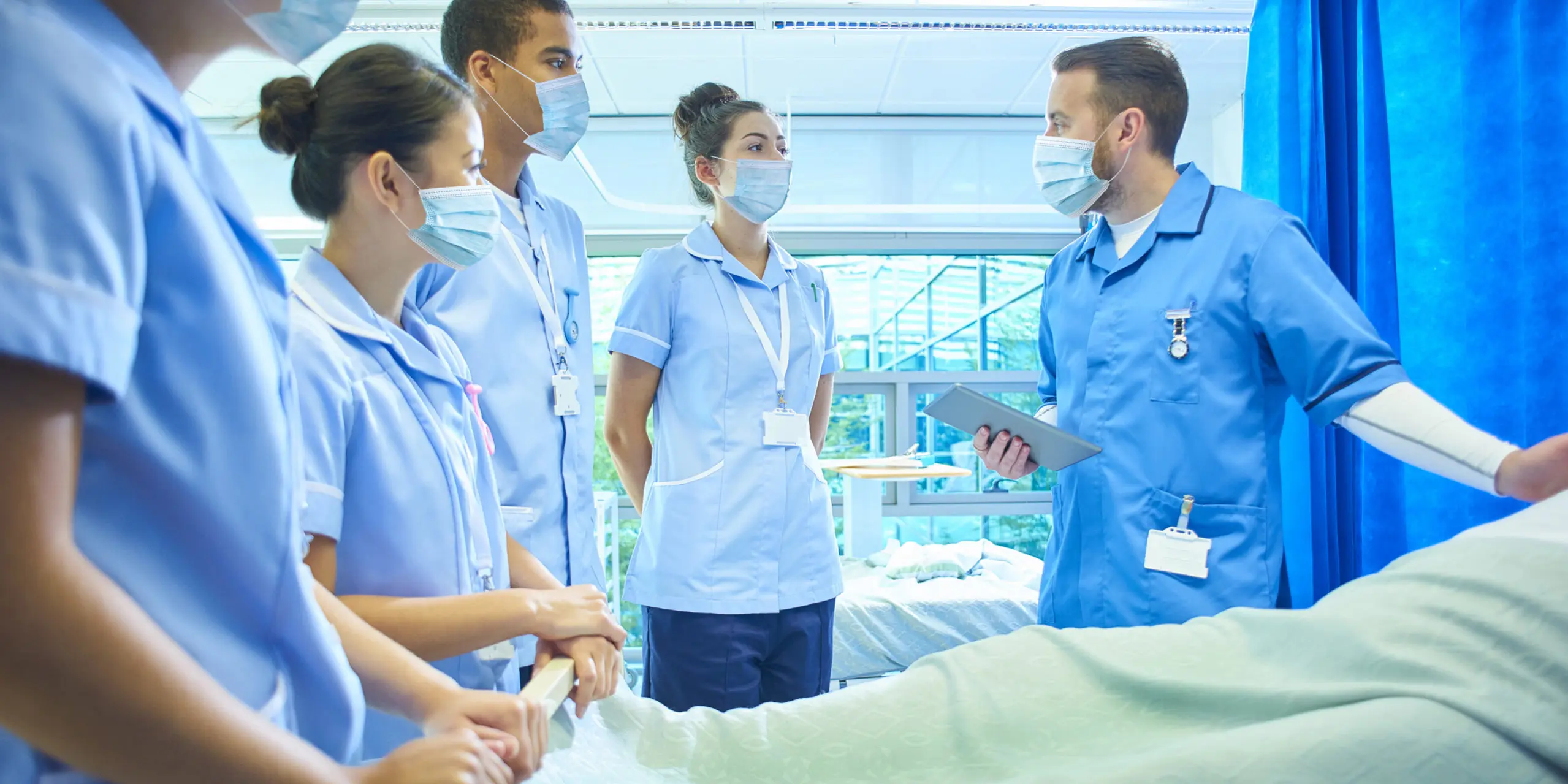 La validation des connaissances et la formation d'adaptation en soins infirmiers pour les professionnels étrangers en Allemagne