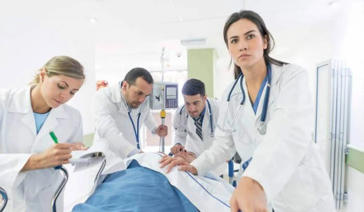 Ambulancier(ère)+Technicien(ne) ambulancier